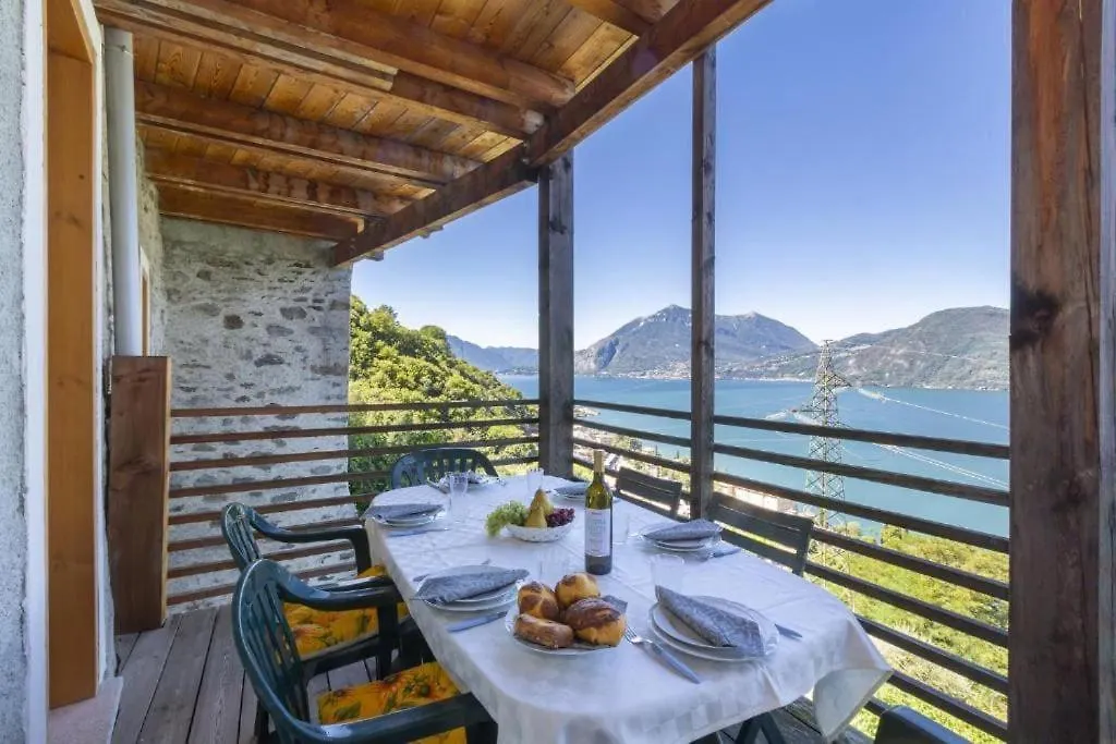 Poolside Apartment Cristina Bellano 0*,  Italy