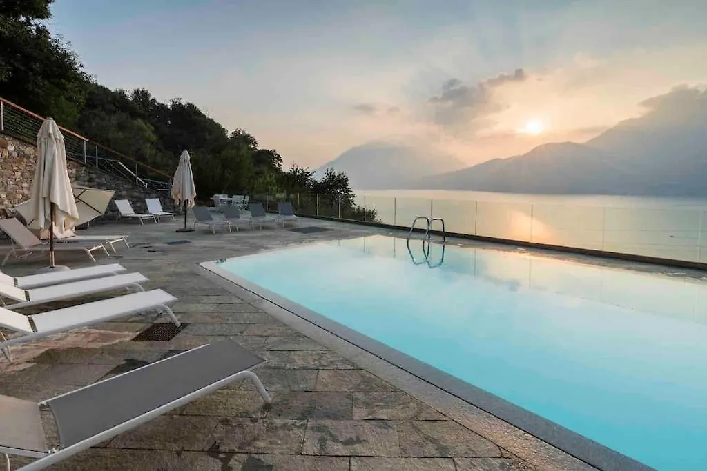 Poolside Apartment Cristina Bellano Italy